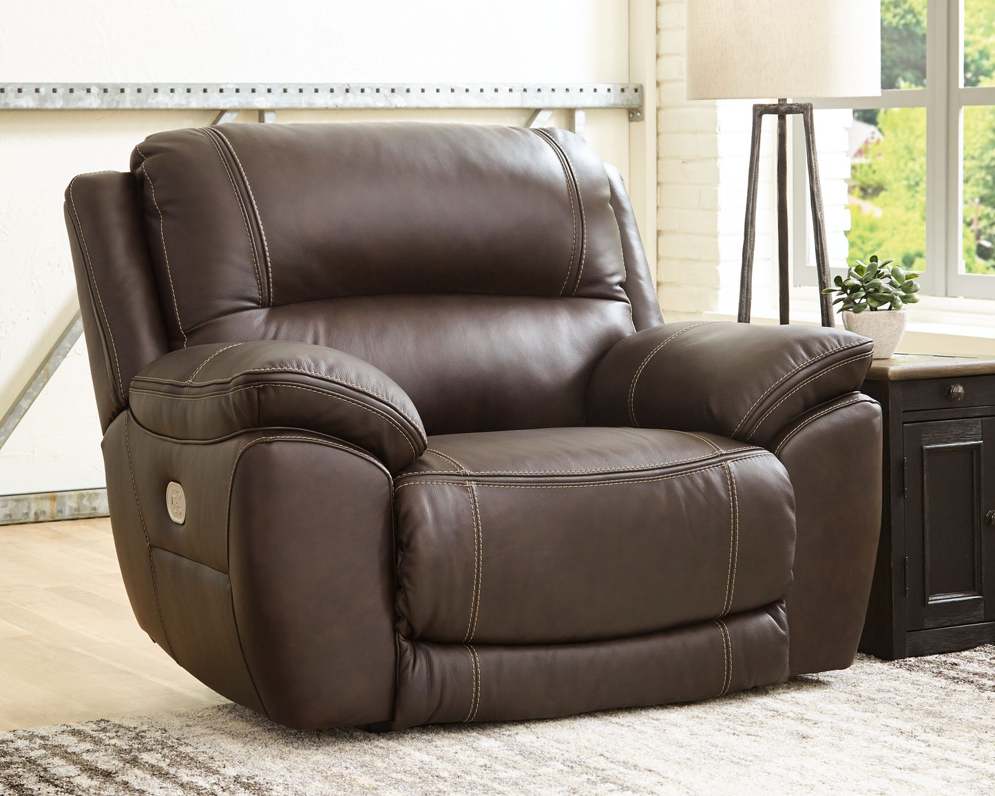 Dunleith - Zero Wall Recliner w/PWR HDRST - Chocolate