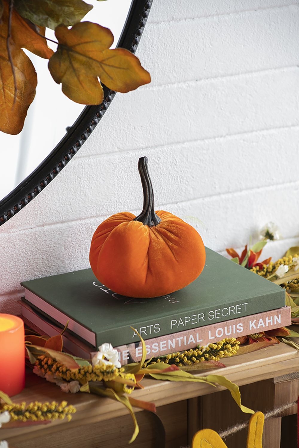 Velvet Weighted Pumpkin With Resin Stem, Pumpkin Ornament Decor For Holiday Harvest Festival Fall Festival & Thanksgiving (Set of 4)