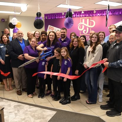 Celebrating a New Chapter: Hometown Furniture of Orange Park Ribbon-Cutting