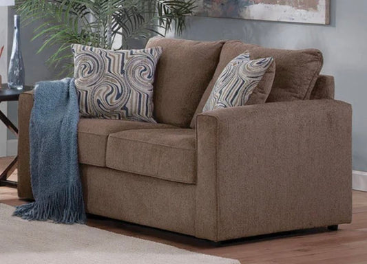 Delilah Loveseat
